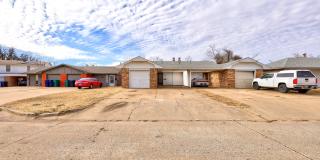 1915 North Moulton Court Gallery 1