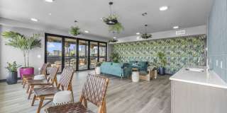 The Quincy Gallery 9