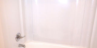 Rent Special: 1/2 Off June's Rent!! - Upstairs 2 Bedroom Unit Gallery 13
