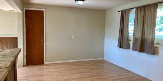 Spacious Home with Great Layout for Roommates! Gallery 16