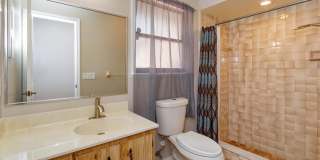 Spacious 4-Bedroom, 3-Bath Rental in Quiet DeBary Cul-de-Sac Gallery 28