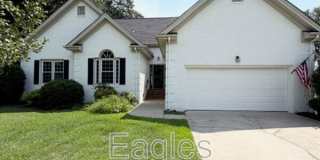 210-1 Creekside Dr Gallery 1