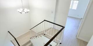 716 Nina Lane Gallery 16