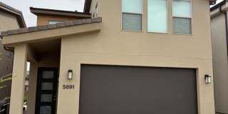 Beautiful 3 bed 2.5 bath Home! Gallery 1