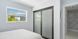 330 N Tessier Dr Gallery 28