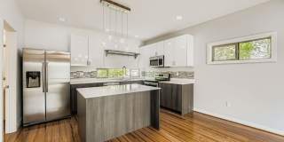 Modern 2-Bed, 2-Bath Townhome with Air-Conditioning in Rainier Beach Gallery 18
