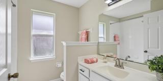 2070 THORNHILL Drive Gallery 19