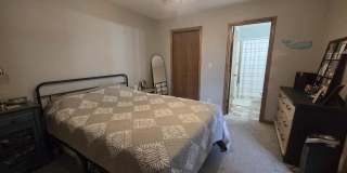 Charming 1 Bed / 1 Bath Duplex – Well-Maintained & Move-In Ready! Gallery 16