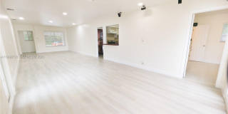 5781 SW 25th St Gallery 5