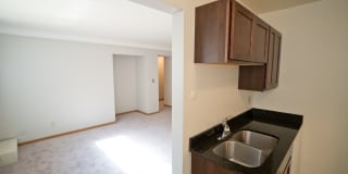 Como Lakes Apartments Gallery 29