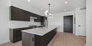 1801 W Grand Ave Gallery 2