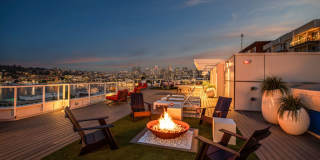 Summit at Lake Union Gallery 4