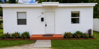 1310 NW 9TH PL Gallery 1