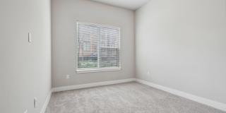 915 Glenwood Apartments at Grant Park Gallery 13