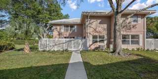 1945 Stratford Way Gallery 1