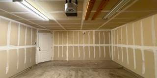 Beautiful Luxury Single Story Town Home Available Near Coors Blvd NW & Dellyne Ave NW! Gallery 28