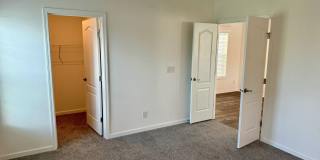 1270 Plymouth Place Gallery 26