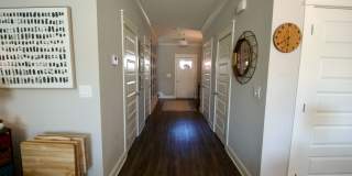 3 Bed 3.5 Bath Luxury Townhome in Convenient Location! Gallery 10