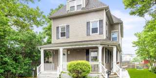 8 W End Court Gallery 1