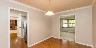 8047 Simfield Road Gallery 10