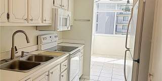 660 ISLAND WAY Gallery 13