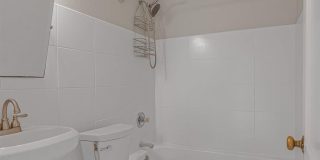 830 W Moreno St Gallery 24