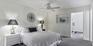 106 E GENEVA Drive Gallery 21