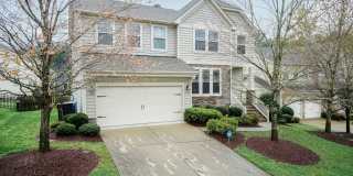 Gorgeous LARGE Family Home! Gallery 1