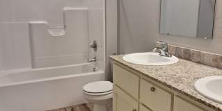 **Call Heather at 479-208-0305 to discuss a move in special on this Duplex** Gallery 7