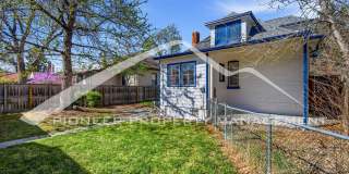 Beautiful Home with Fenced Yard and Washer/Dryer Gallery 29