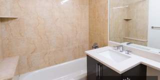 10 Hanover Square Gallery 6