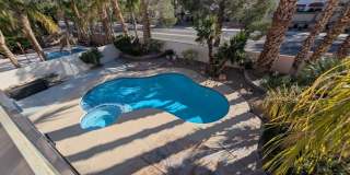 8121 Riviera Beach Drive Gallery 28