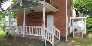 Newly renovated and updated home in Historic Petersburg. Gallery 29