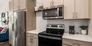 Station 324 Gallery 14