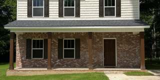 3 Bedroom 2.5 Bath 1,732 sq ft Gallery 1