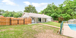 1724 Rustic Wood Ct – Classic Comfort Meets Outdoor Living Gallery 41