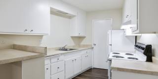 Coronado Apartments Gallery 35