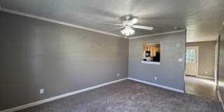 302 Streamwood Drive Gallery 1