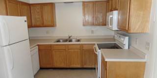 Williamsburg Apartment Homes LLC Gallery 1