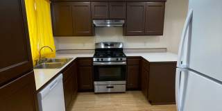 ***PENDING APPLICATION***Beautiful 3 Bedroom Home, Pet Friendly! ***PENDING APPLICATION***Beautiful 3 Bedroom Home, Pet Friendly! Gallery 9