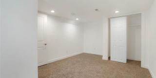 Spacious 2 Bed 2.5 Bath in the heart of Baker! Gallery 14