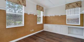 303 Caravelle Drive Gallery 24