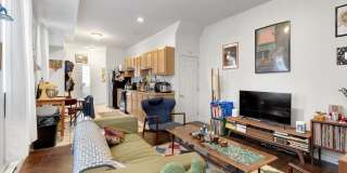 2010 E YORK Street unit: 1F Gallery 1