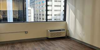 1060 Bishop Gallery 19