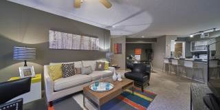 Stratford Station Gallery 8