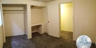 225 1/2 Carney St Gallery 4