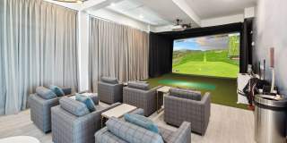 Arya Gallery 6