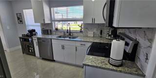 251 SE 46th Street Gallery 28