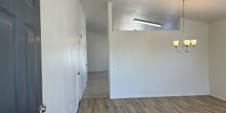 10422 W Windsor Blvd Gallery 8