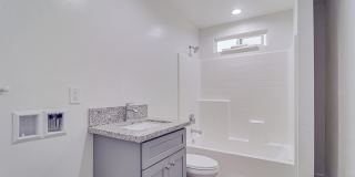 Remodeled 1 Bed with Private Yard & Parking – Don’t Miss This! Gallery 9